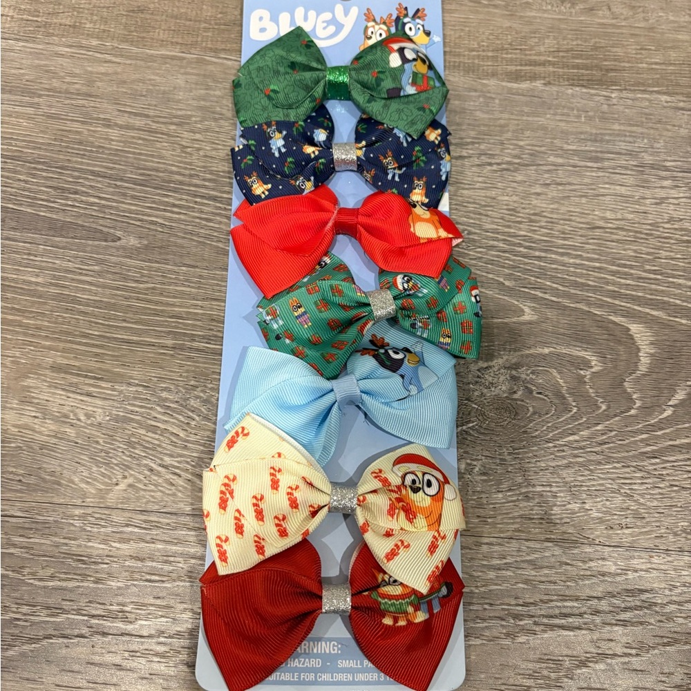 🛍️3 for $25🛍️ New Kids Bow Tie Set - bluey hair clips